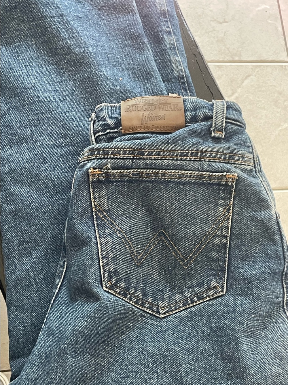 Women’s wrangler fleece lined rugged wear size 30 Blue Jeans